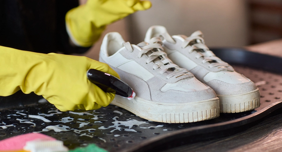sneaker-shoe-cleaning-service-dubai